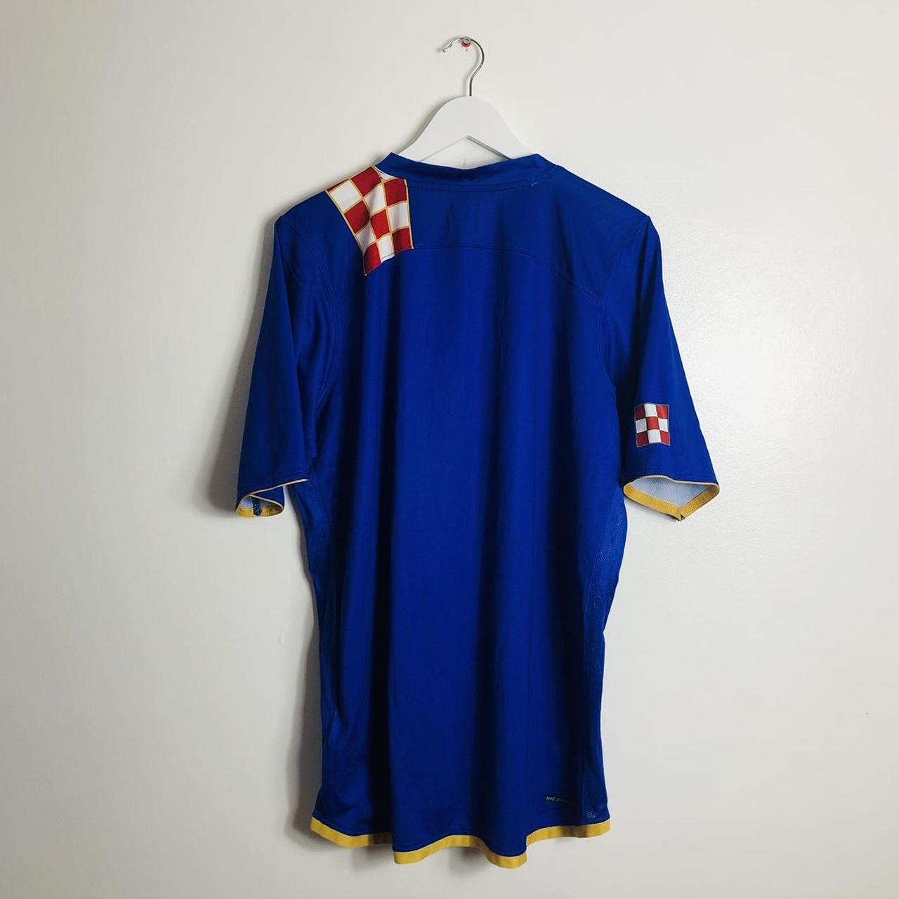 Croatia 2006 Blue Away Football Shirt (XL)