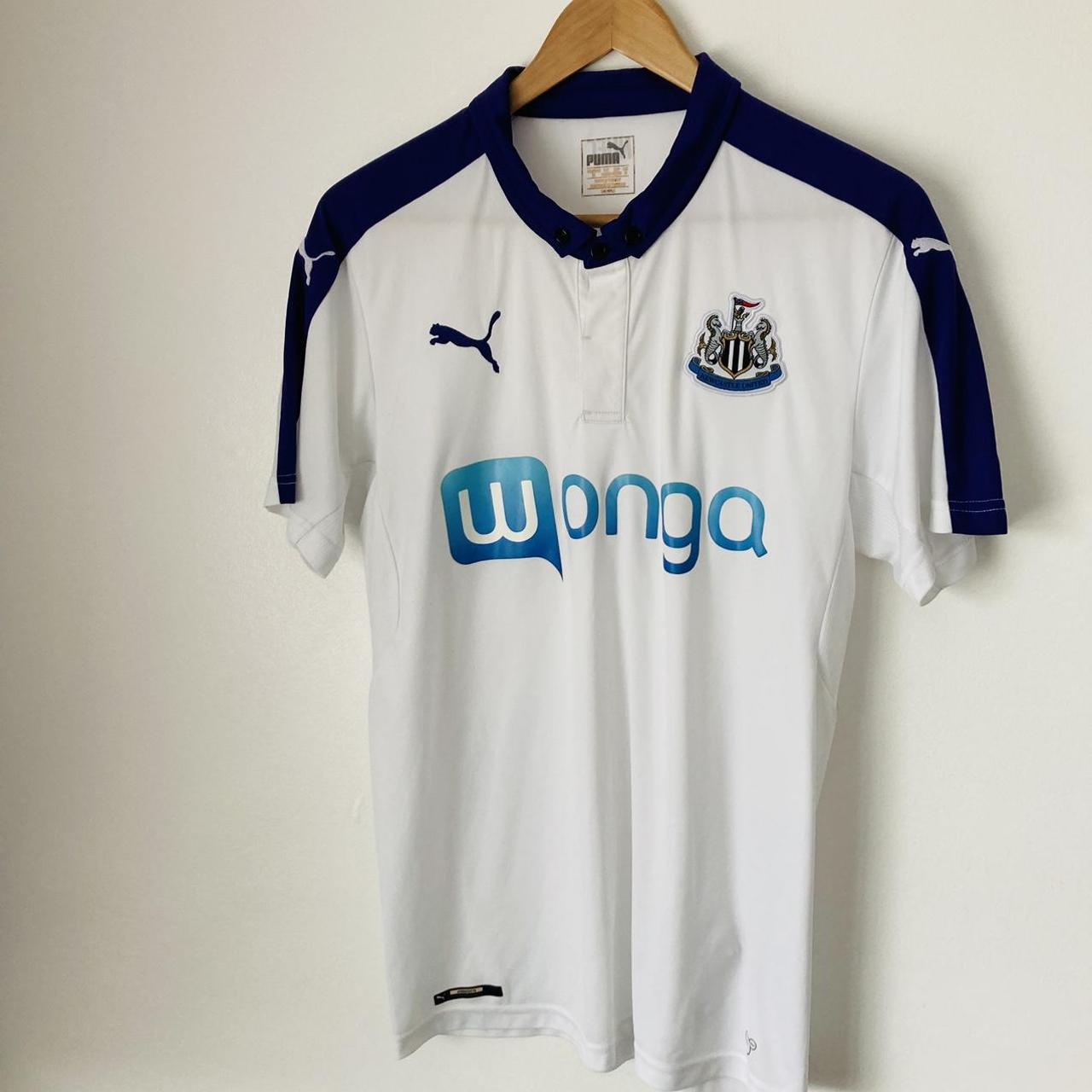 Newcastle United 2016/2017 White Third Football Shirt (M)