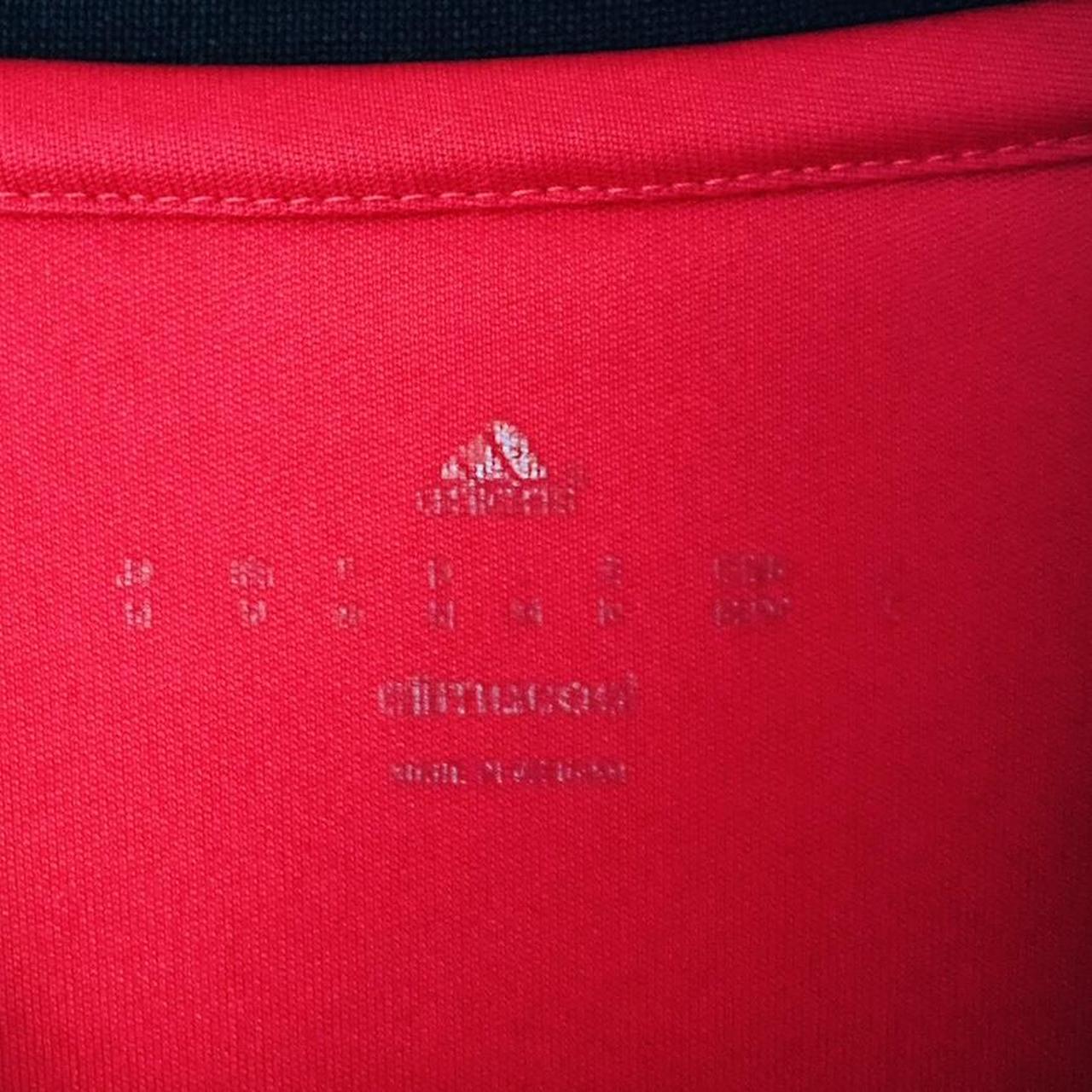 Manchester United 2015/2016 Red Home Football Shirt (M)