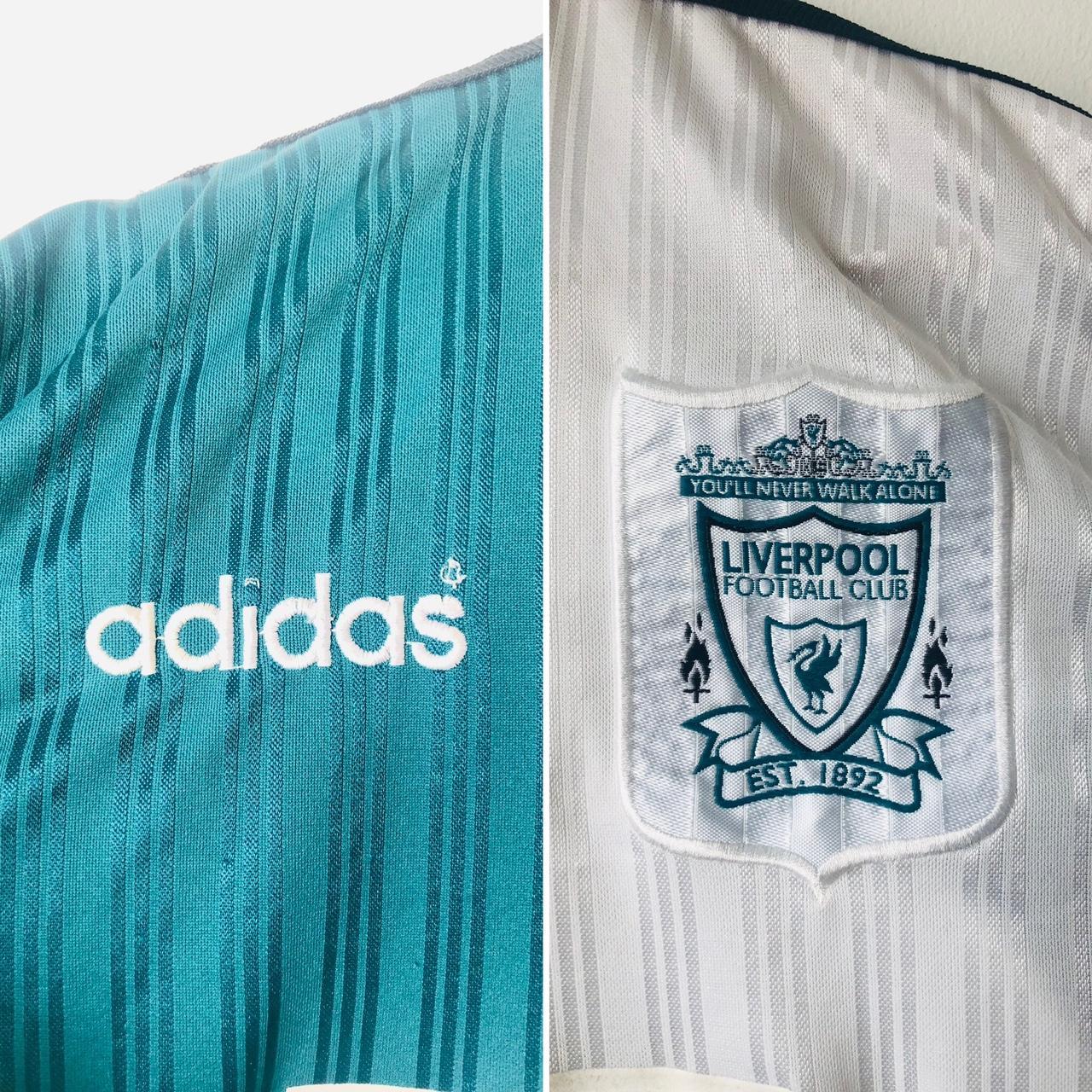 Liverpool 1995/1996 Green & White Football Shirt (M)