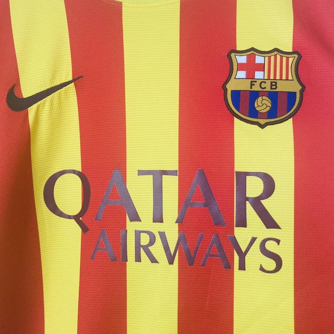 Barcelona 2013/2014 Red & Yellow Away Football Shirt (XL)