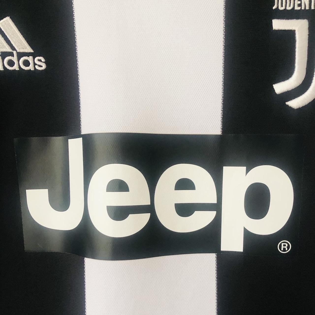 Juventus 2018/2019 Black & White Home Football Shirt (XL)