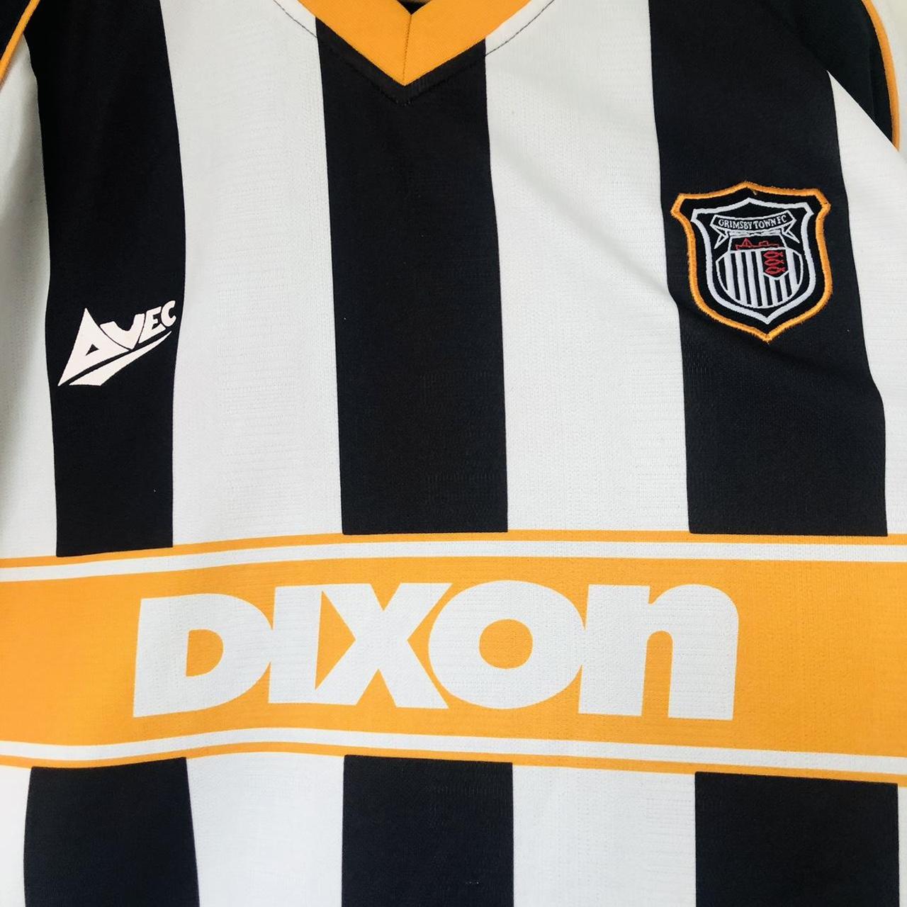 Grimsby 2002/2003 Black & White Home Football Shirt (M)