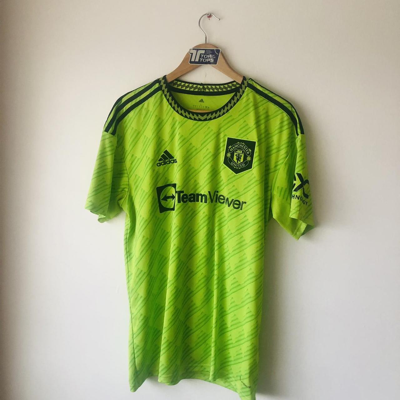 Manchester United 2022/23 Green Football Shirt (L)