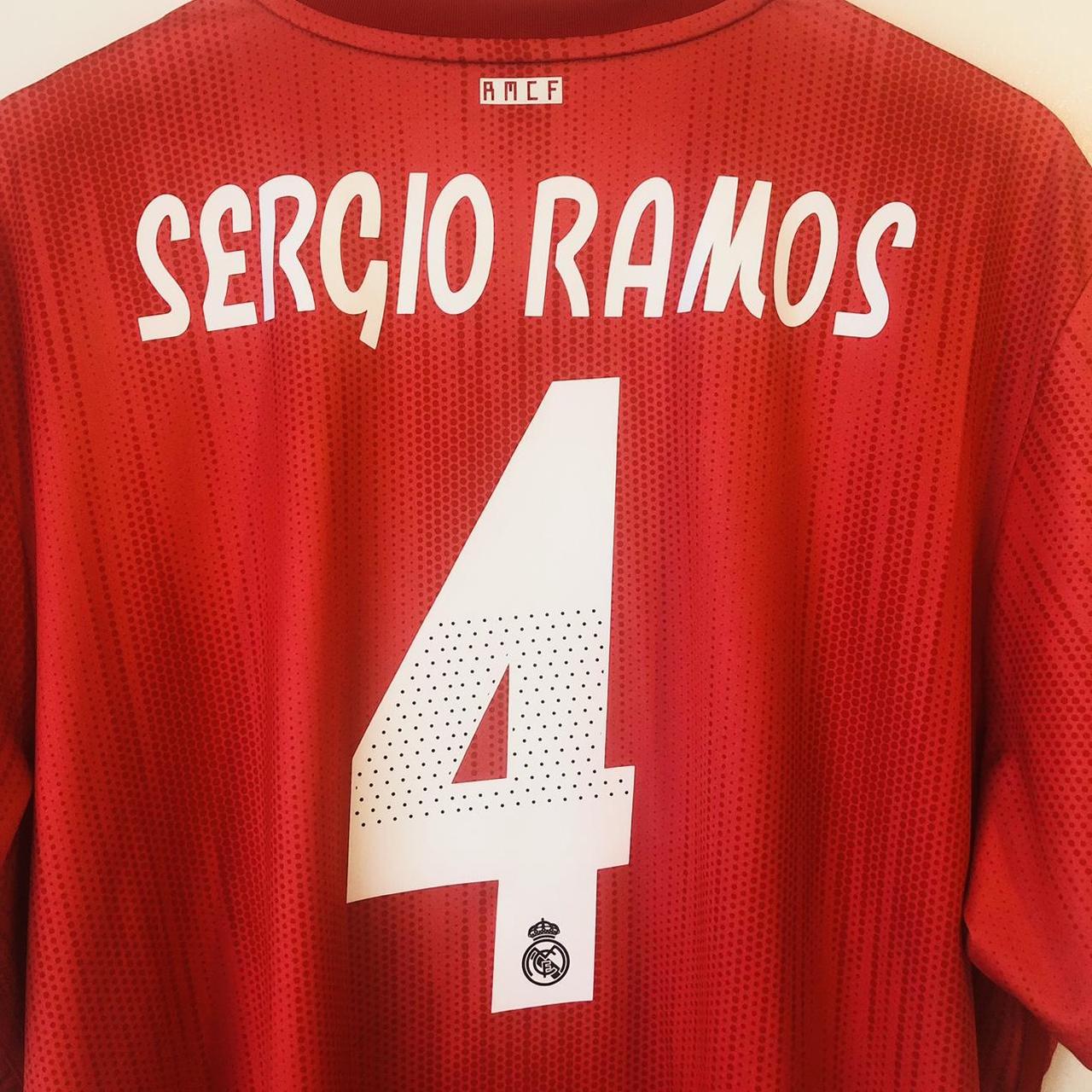 Real Madrid 2018/2019 Red Third Football Shirt (XXL)