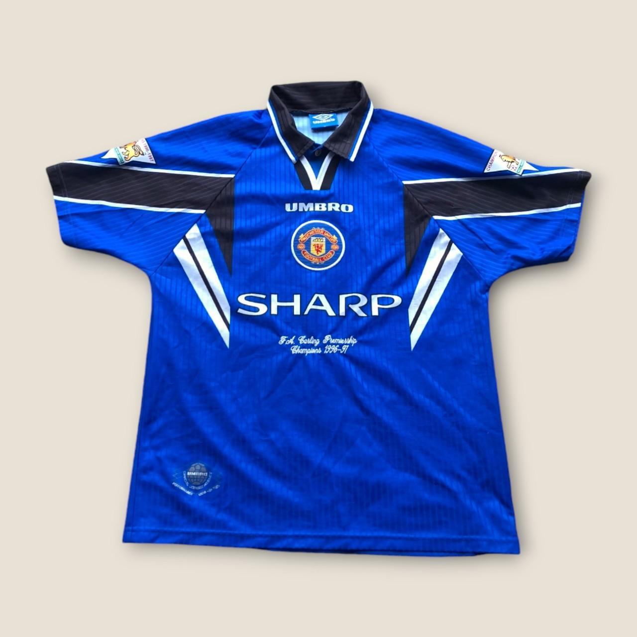 Manchester United 1996/1997 Blue Football Shirt (L)
