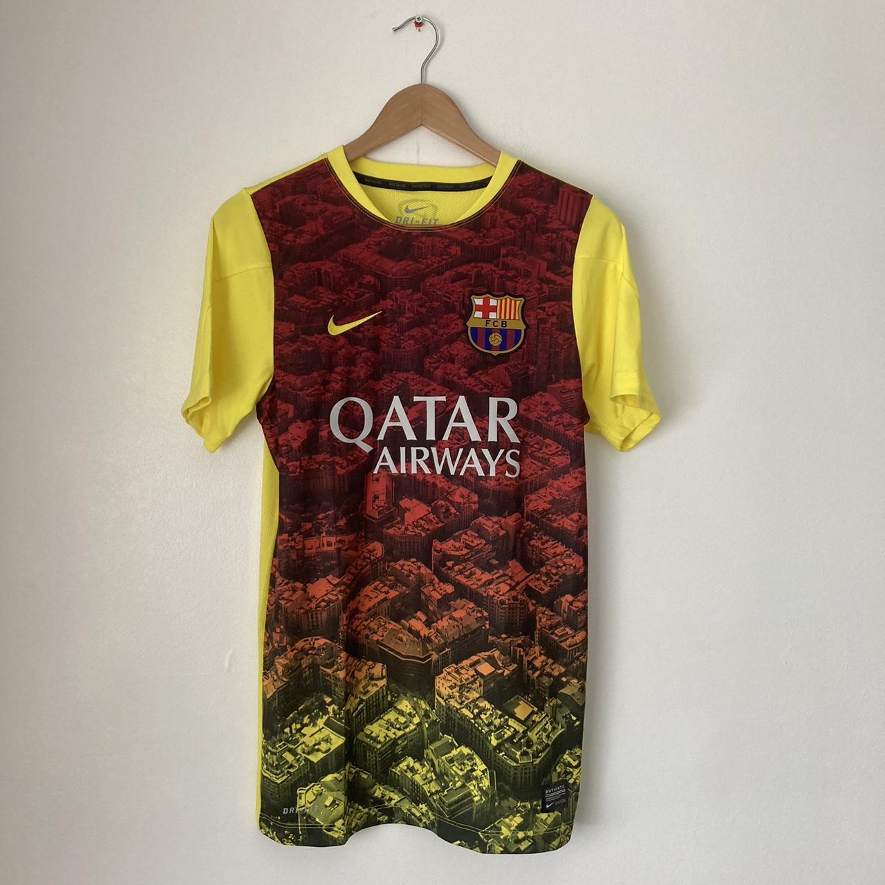 Barcelona 2013/2014 Multicolor Training Football Shirt (S)