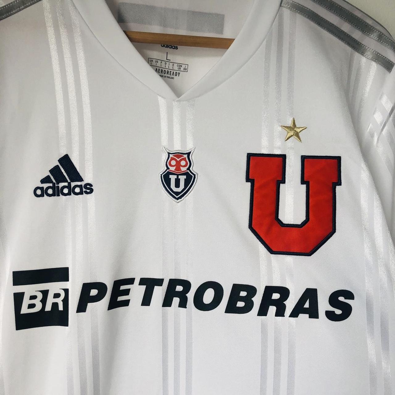 Universidad De Chile 2020/2021 White Football Shirt (L)
