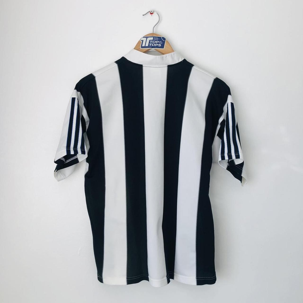 Newcastle United 1995/1997 Black & White Football Shirt (S)