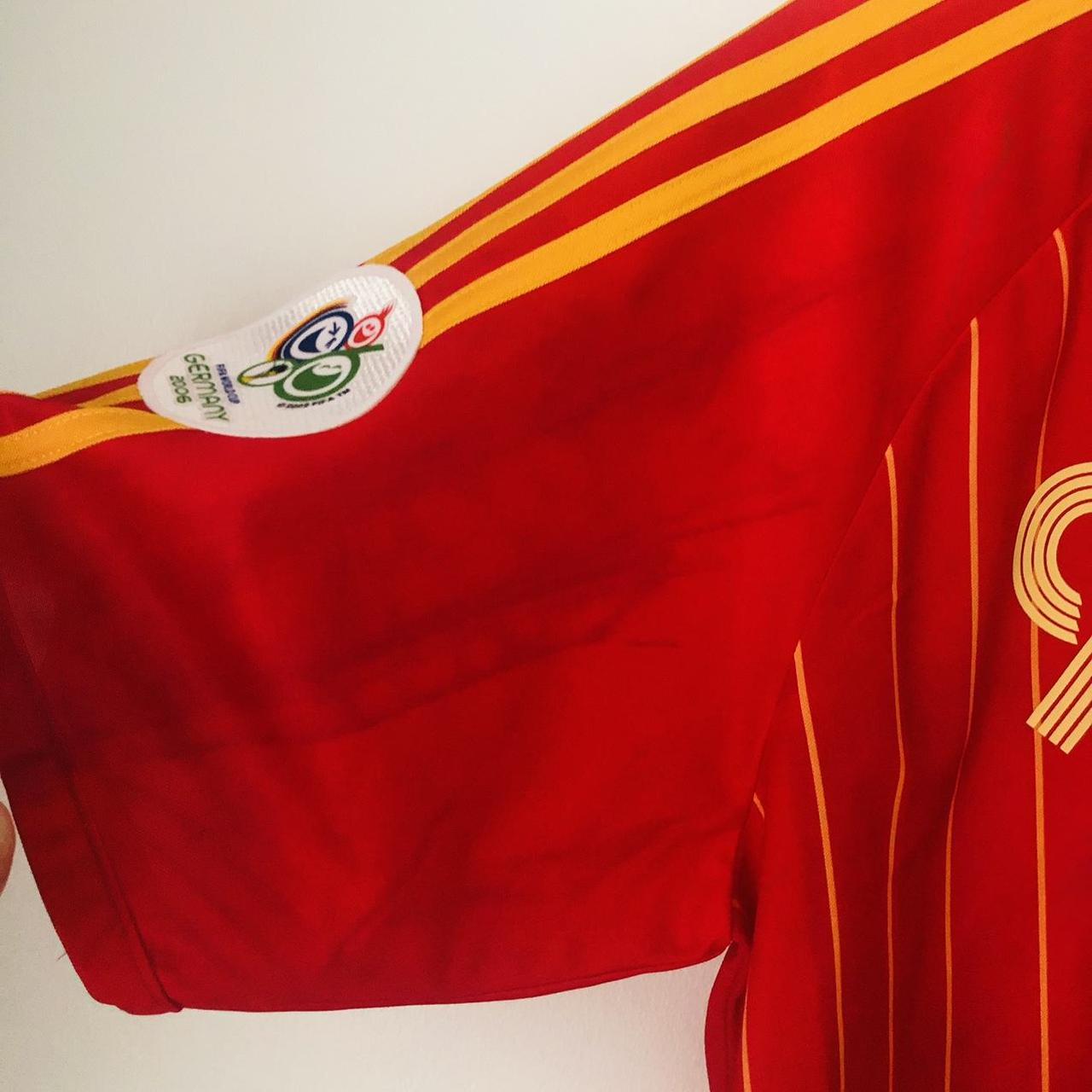 Spain 2006 Red Home Football Shirt (XL)