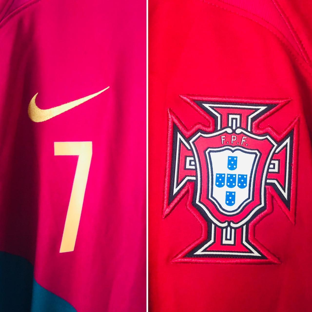 Portugal 2022/2024 Red & Green Home Football Shirt (XXL)