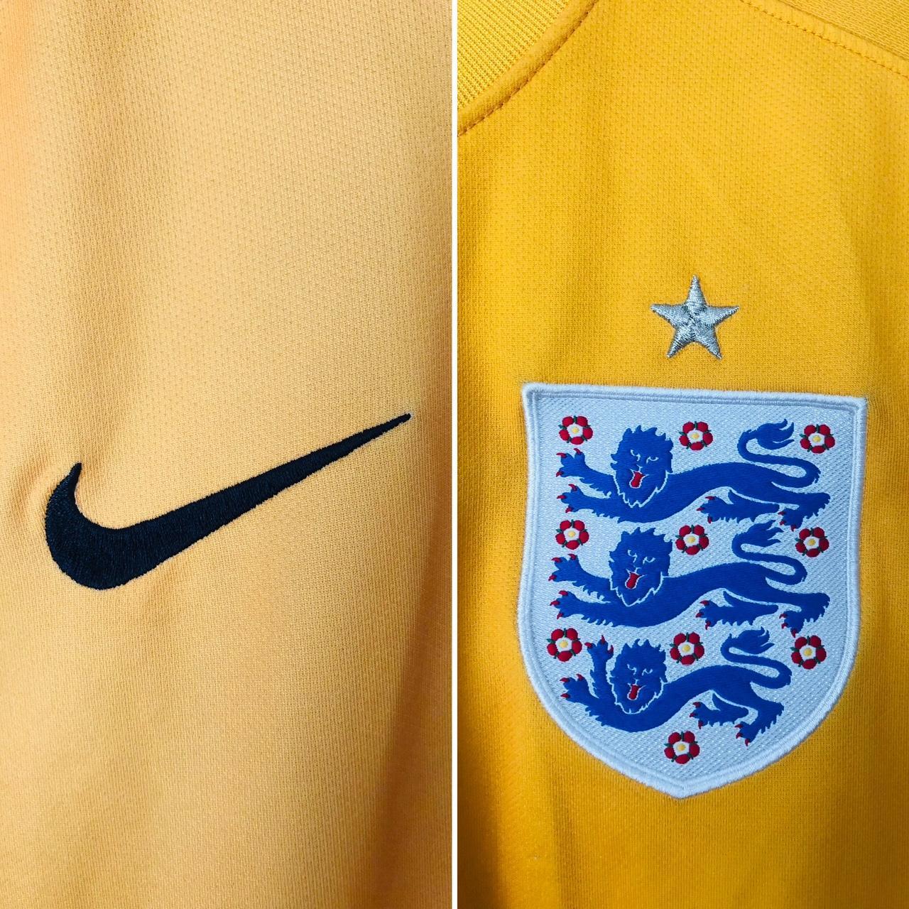 England 2014/2015 Yellow Goalkeeper Football Shirt (M)