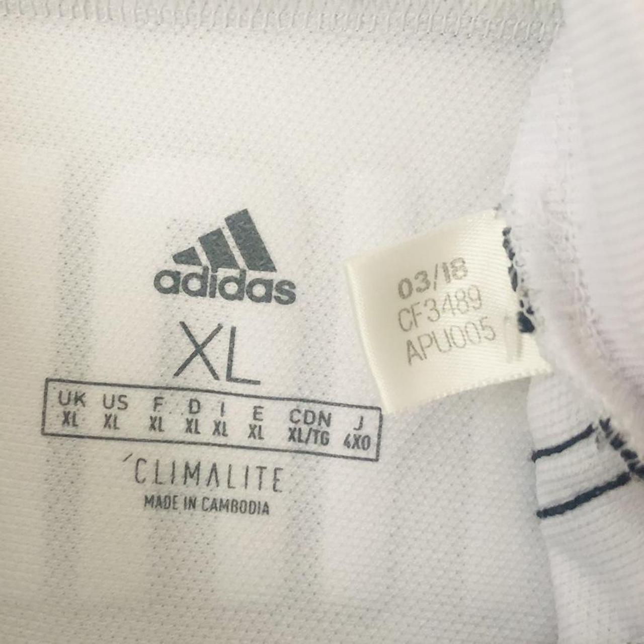 Juventus 2018/2019 Black & White Home Football Shirt (XL)