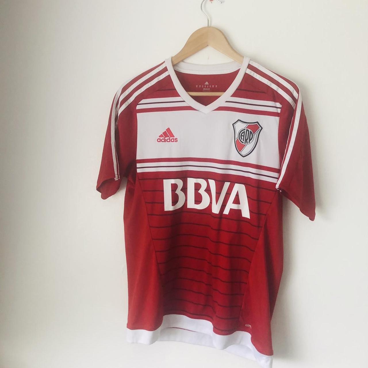 River Plate 2016/2017 Red & White Away Football Shirt (M)