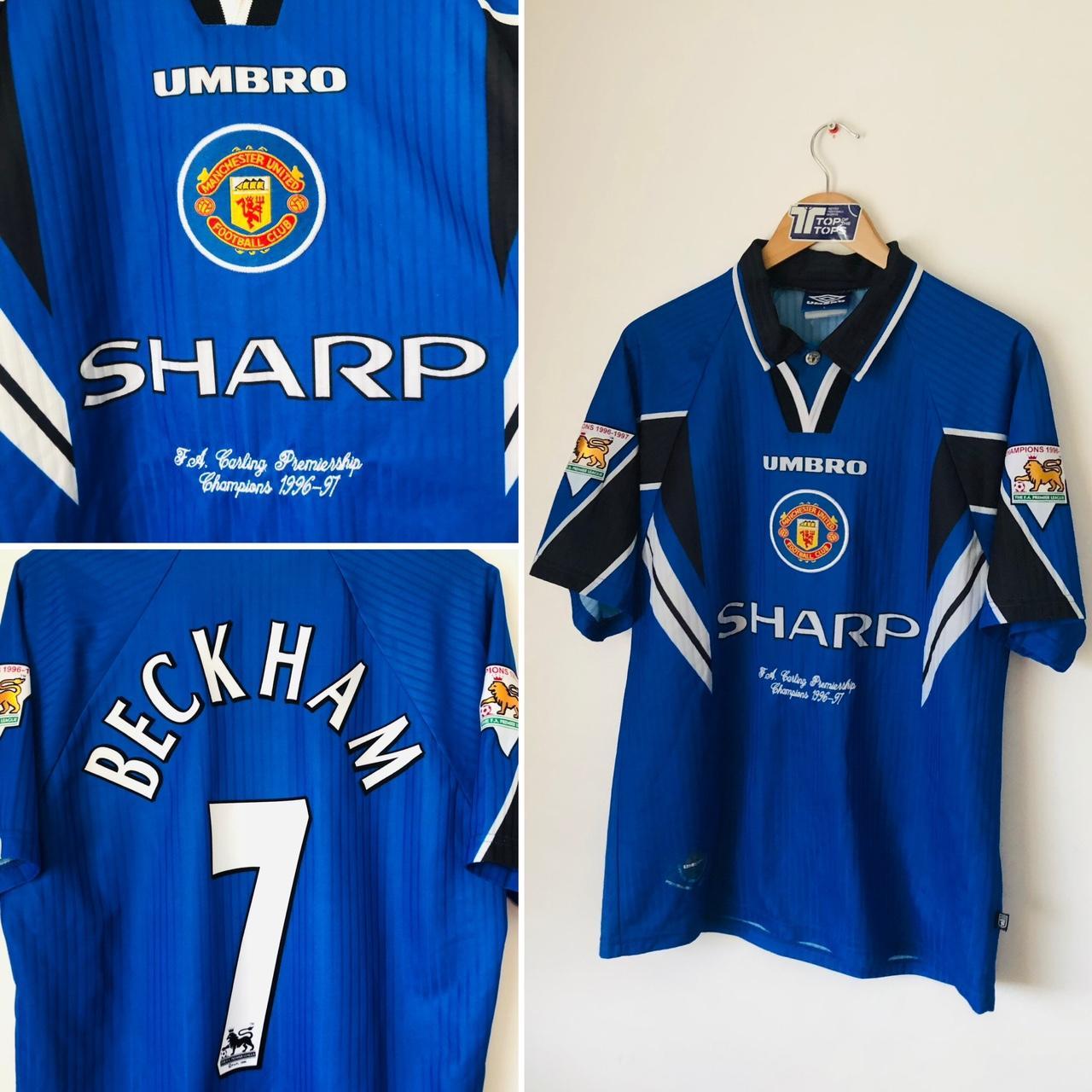 Manchester United 1996/1997 Blue Football Shirt (L)