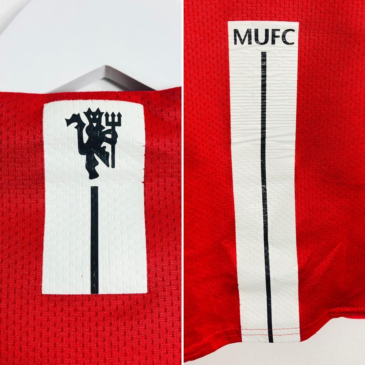 Manchester United 2008/2009 Red Home Football Shirt (M)
