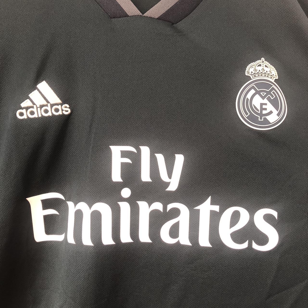 Real Madrid 2018/2019 Navy Third Football Shirt (XL)