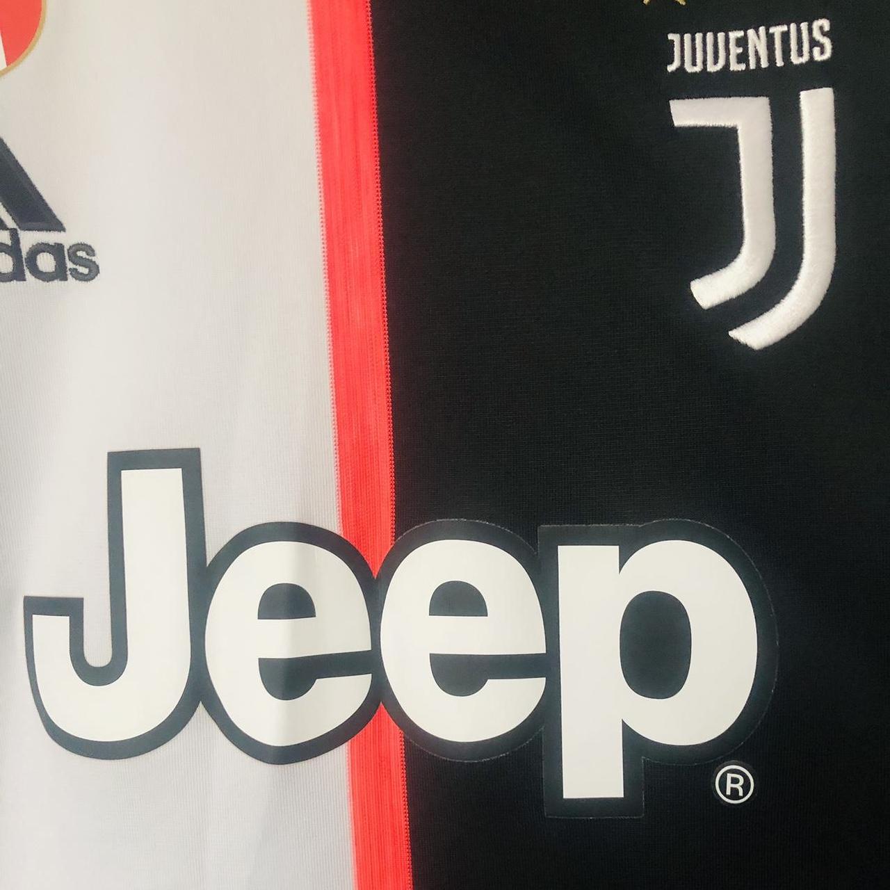 Juventus 2019/2020 Black & White Home Football Shirt (L)