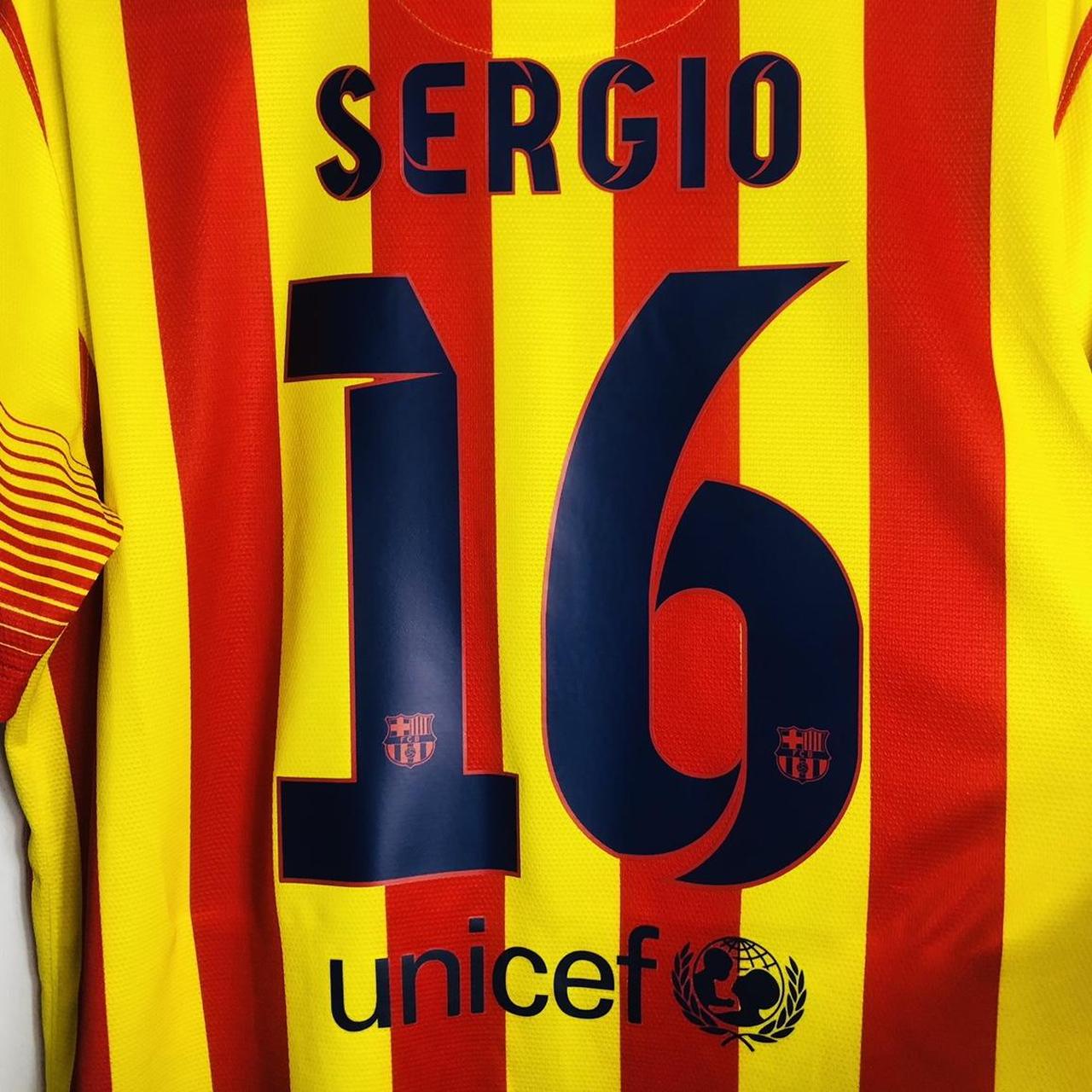 Barcelona 2013/2014 Red & Yellow Away Football Shirt (L)