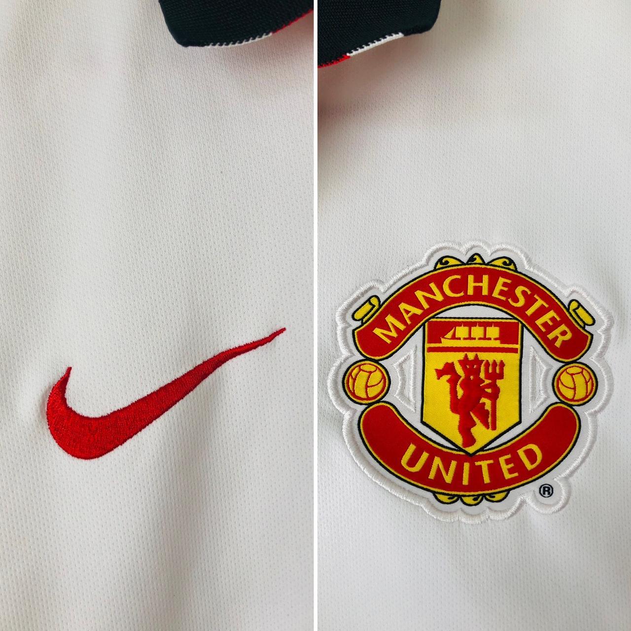 Manchester United 2014/2015 White Away Football Shirt (L)