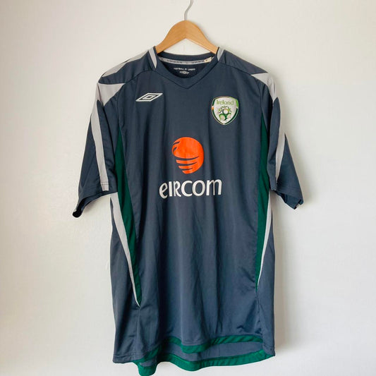 Republic of Ireland 2005/2006 Blue Training Football Shirt (XXL)