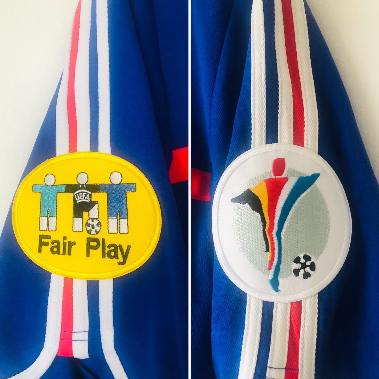 France 2000 Blue Football Shirt (M)