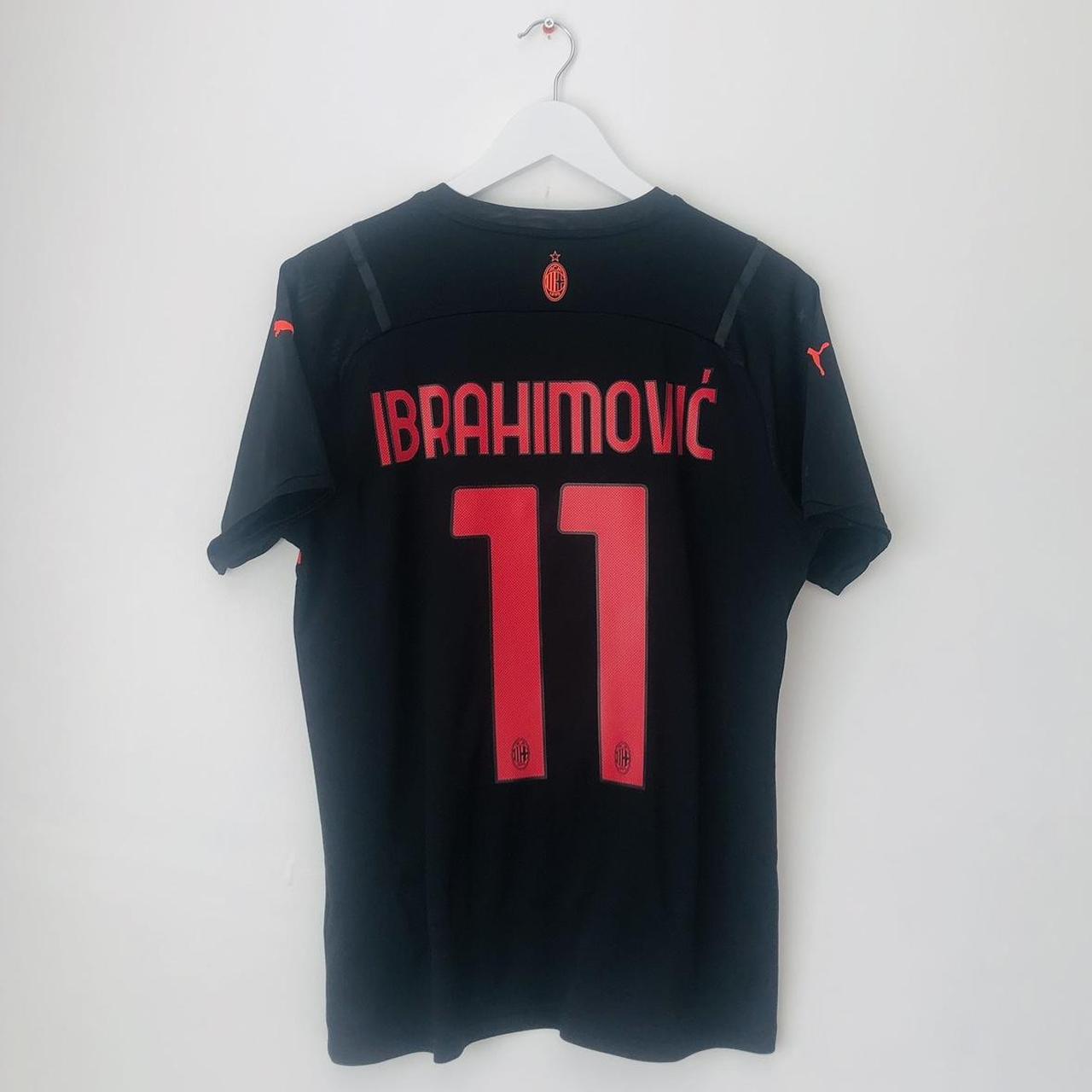 AC Milan 2021/2022 Black Third Football Shirt (M)