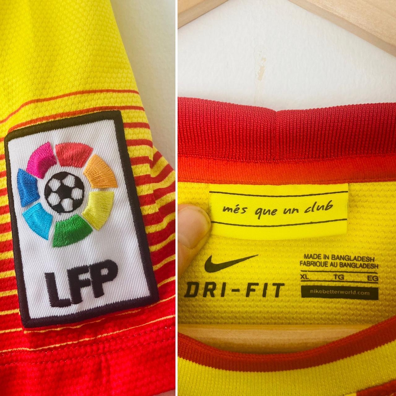 Barcelona 2013/2014 Red & Yellow Away Football Shirt (XL)