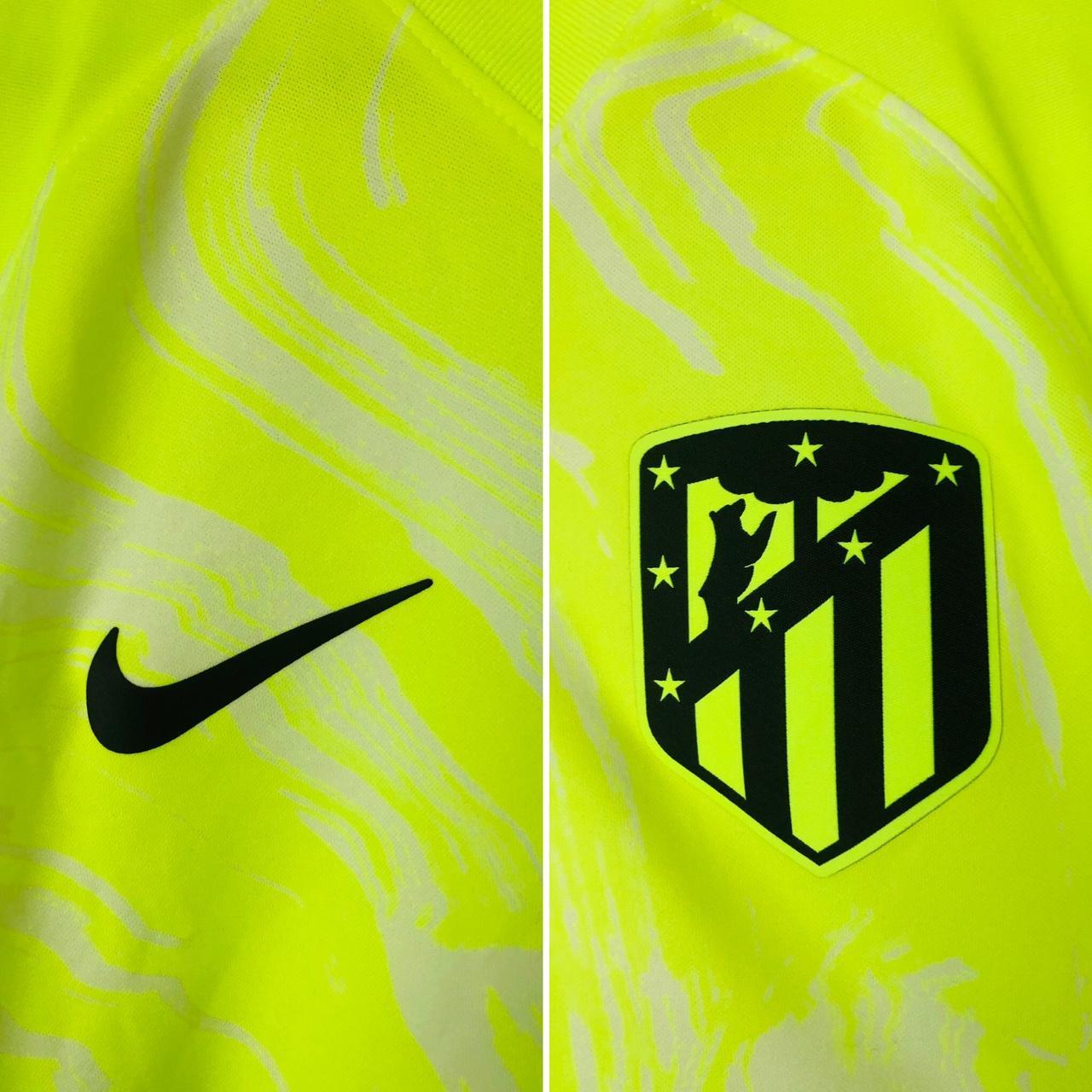 Atletico Madrid 2020/2021 Neon Third Football Shirt (L)