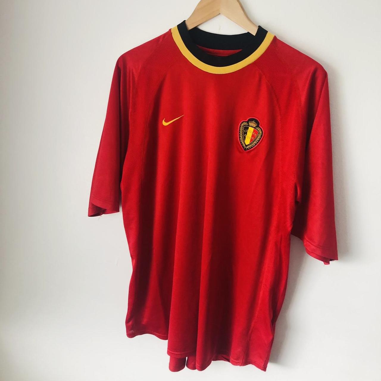 Belgium 2000/2002 Red Home Football Shirt (L)