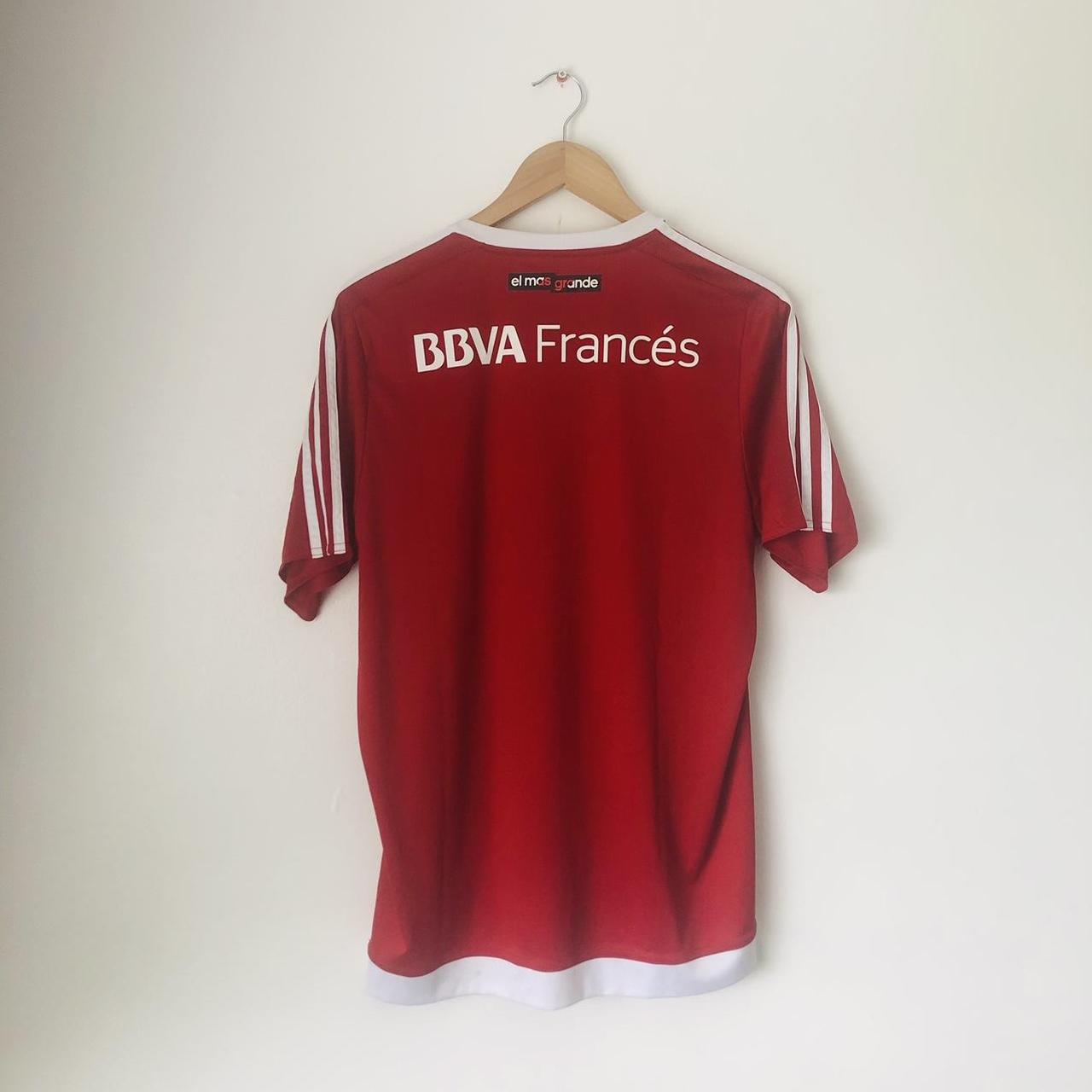 River Plate 2016/2017 Red & White Away Football Shirt (M)