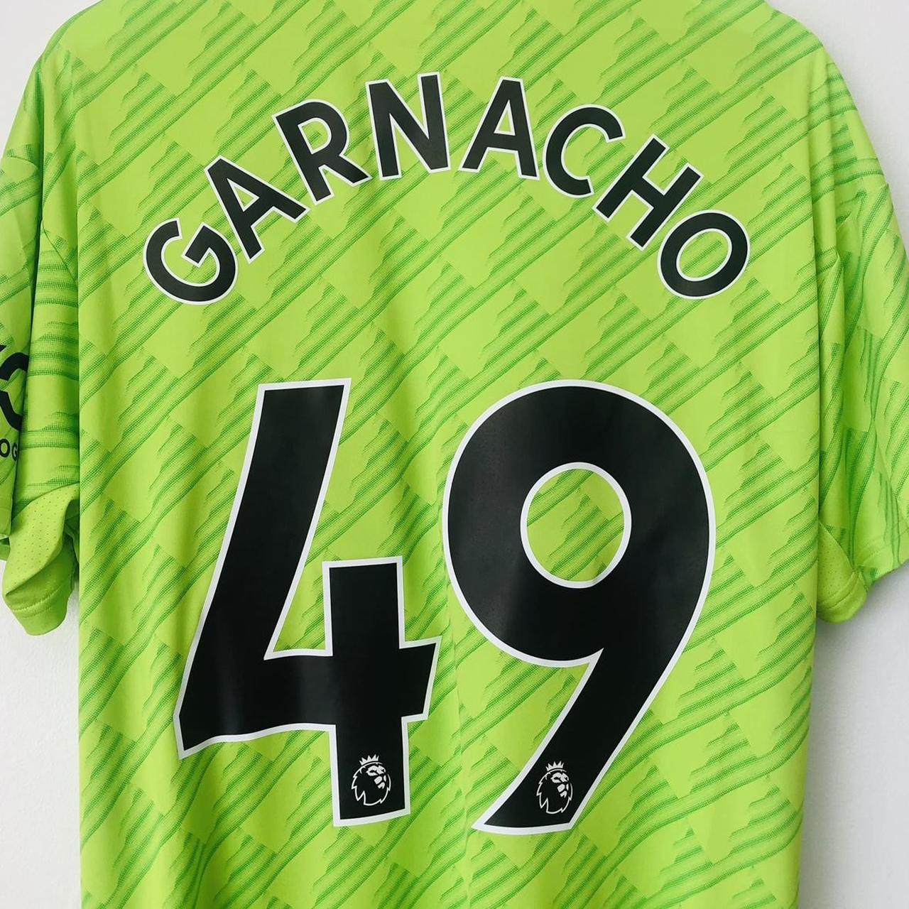 Manchester United 2022/2023 Neon Third Football Shirt (XL)