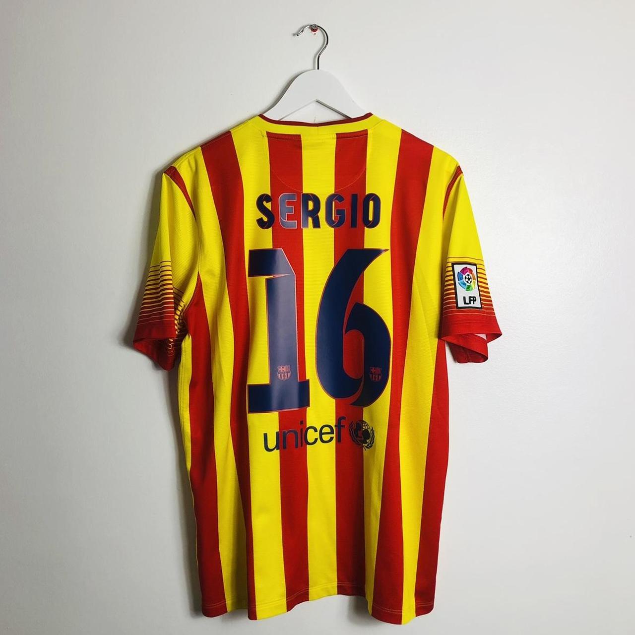 Barcelona 2013/2014 Red & Yellow Away Football Shirt (L)