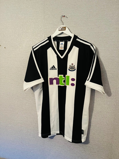 Newcastle United home football shirt 2001/03 Robert Large