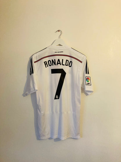 Real Madrid home football shirt

2014/15 CR7 medium