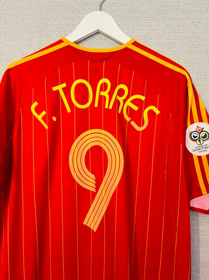 Spain home football shirt
W/C 2006 Torres XL