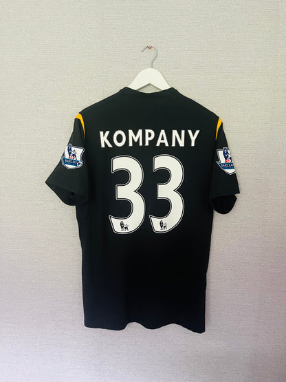 Manchester City away football shirt 2009/10 Kompany Large