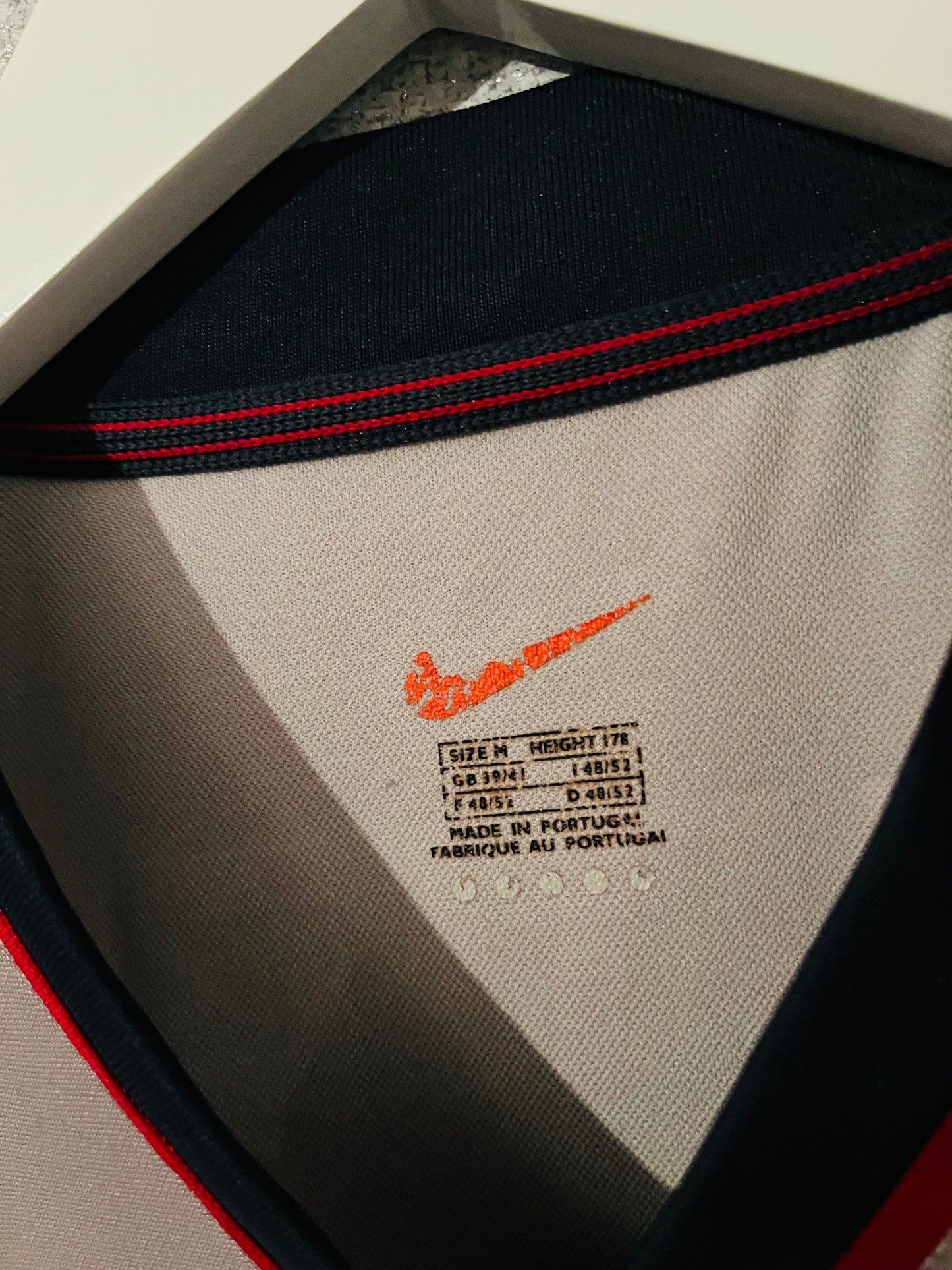 Barcelona away football shirt 1998/99 Kluivert Medium