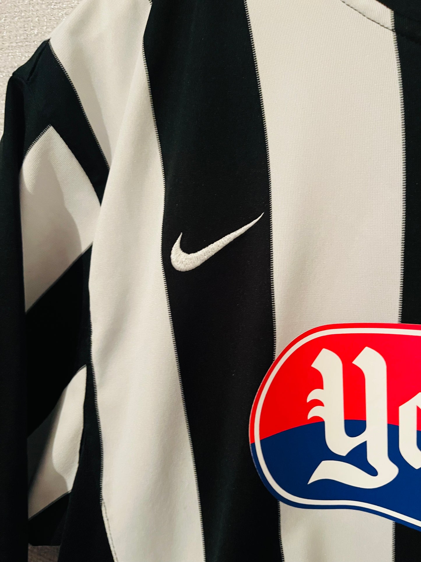 Grimsby Town home football shirt 2004/06 Large