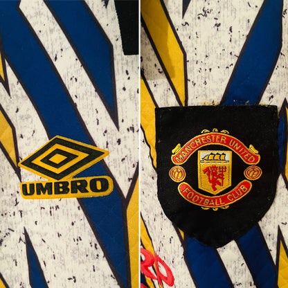 Manchester United goalkeeper football shirt 1993/95 Schmeichel Large