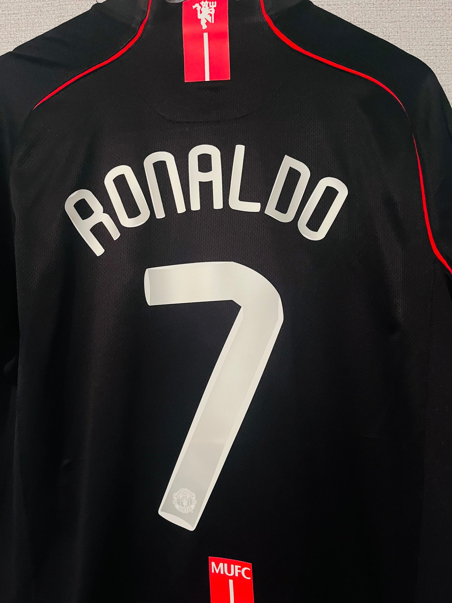 Manchester United away football shirt 2007/08 CR7 Medium