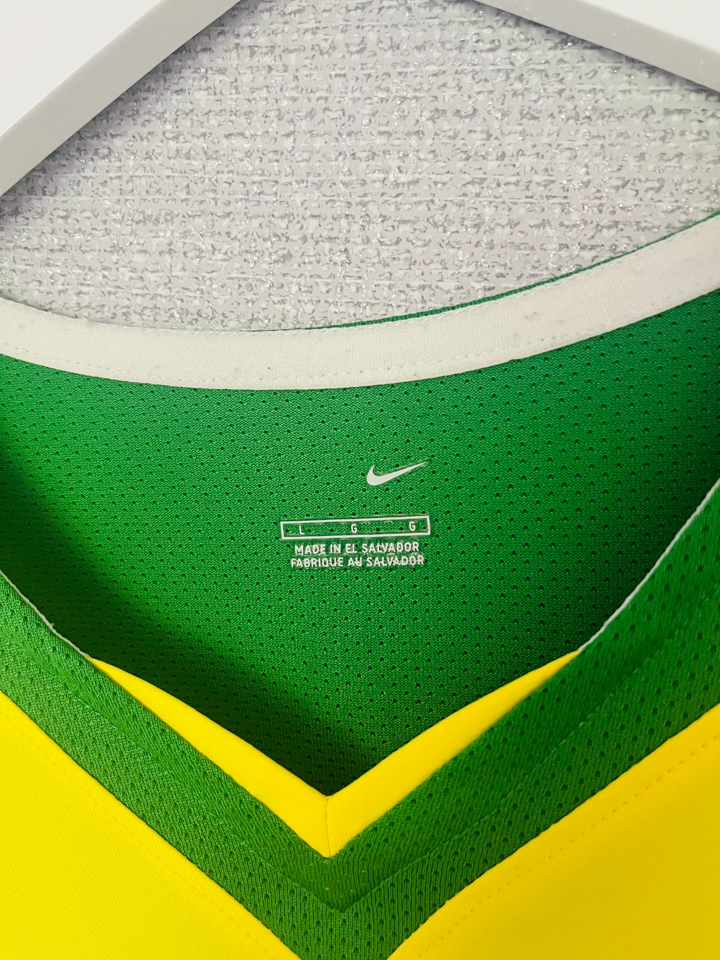 Brazil home football shirt 2004/06 Ronaldo Large