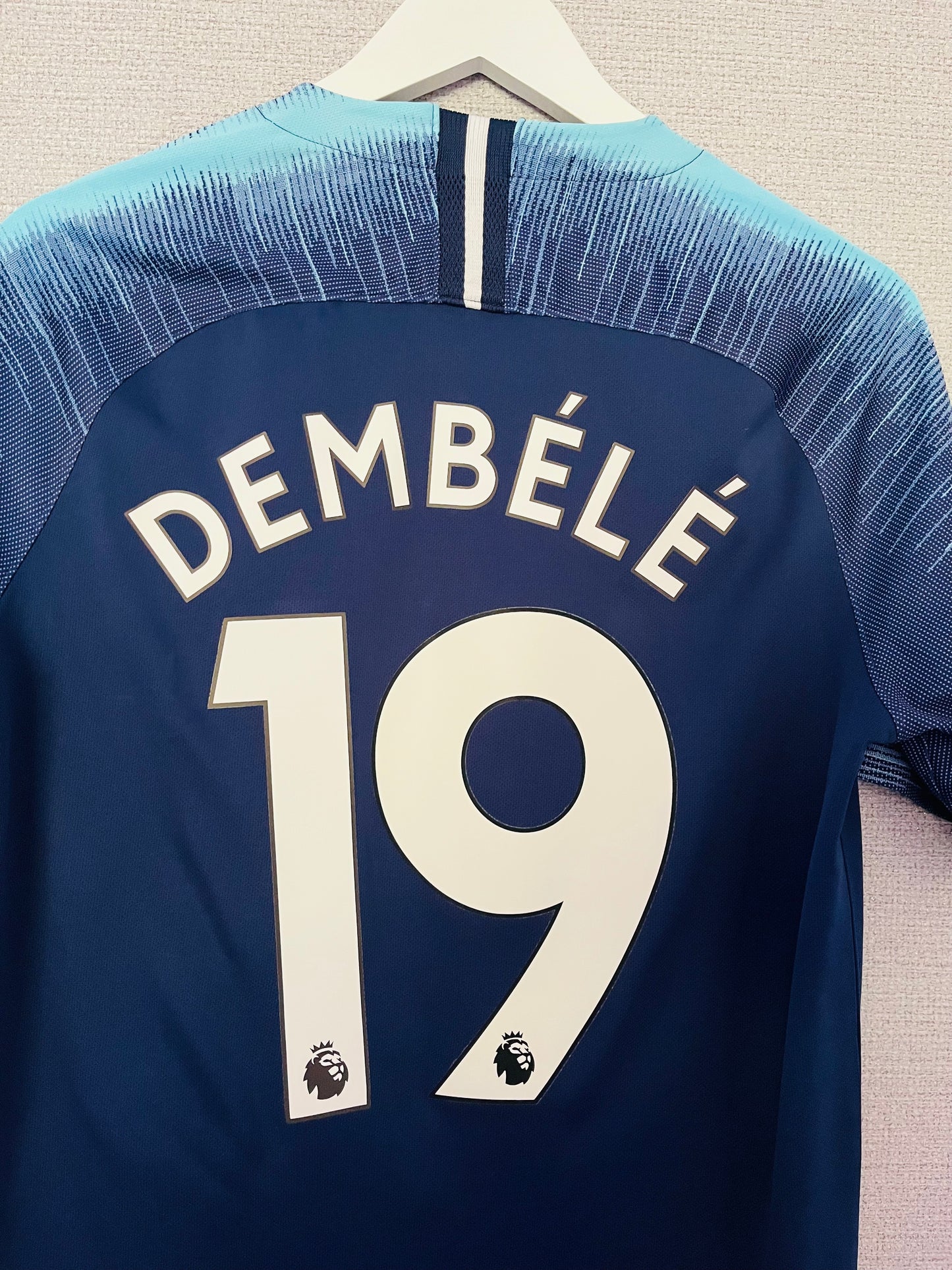 Tottenham Hotspur away football shirt 2018/19 Dembele Medium