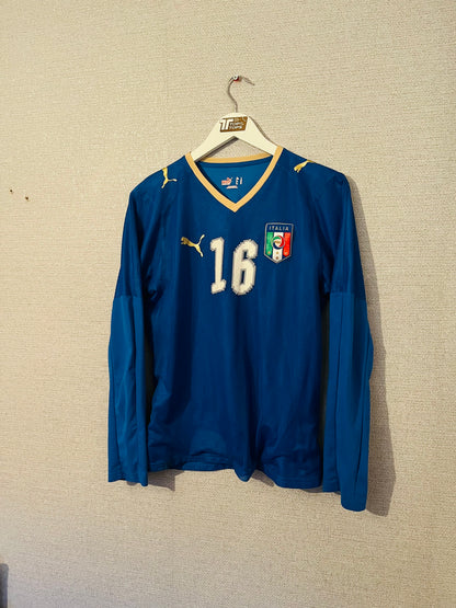 Italy home football shirt player version 2007/09 Camoranesi Small