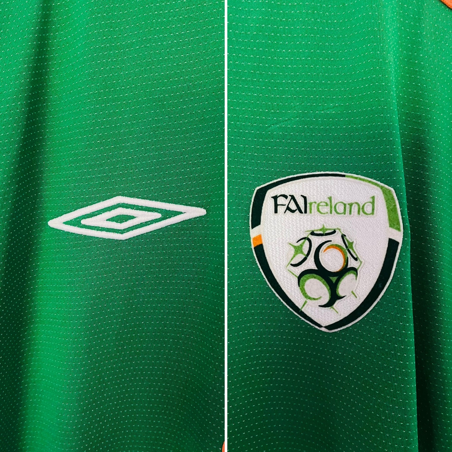 Republic of Ireland home football shirt 2004/06 Large