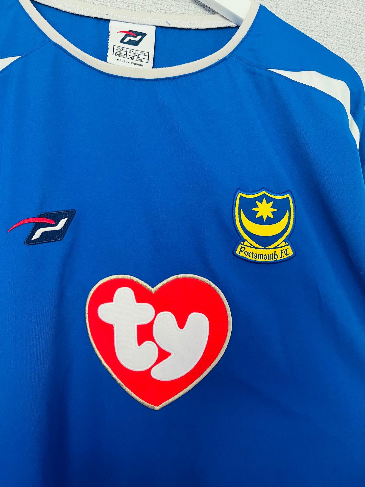 Portsmouth home football shirt 2003/05 XXL Berger
