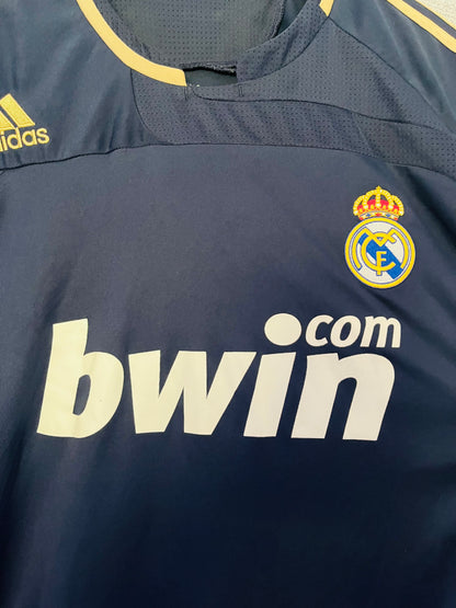 Real Madrid away football shirt
2007/08 Cannavaro Large