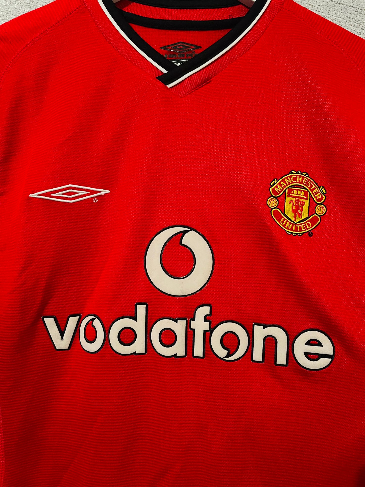 Manchester United home football shirt 2000/02 Beckham Small