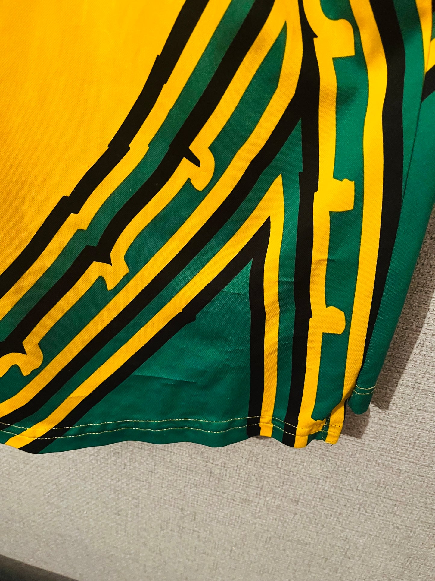 Jamaica home football shirt
W/C 1998 Large