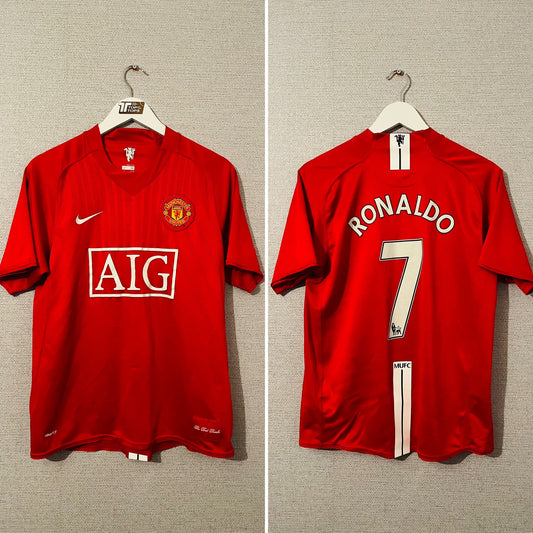 Manchester United home football shirt 2007/09 CR7 Medium